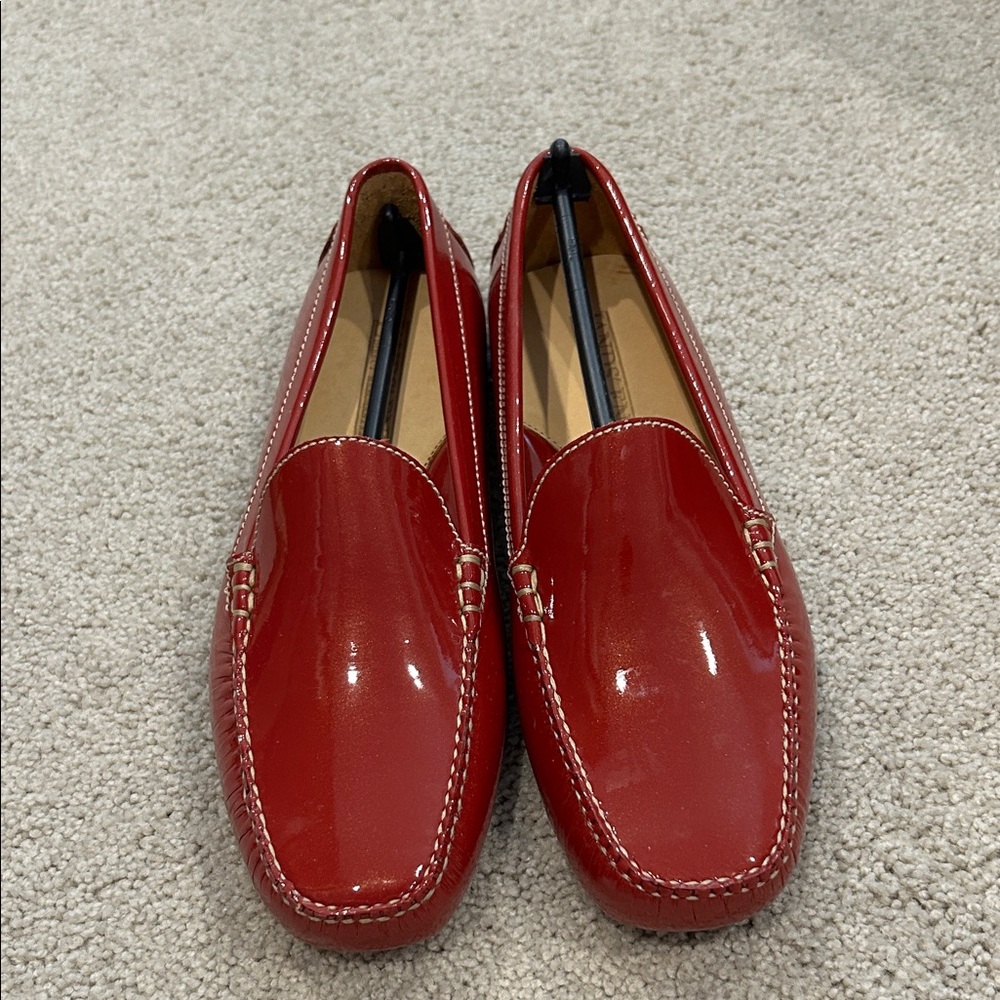 NWOT Lands' End Women's Red Loafers